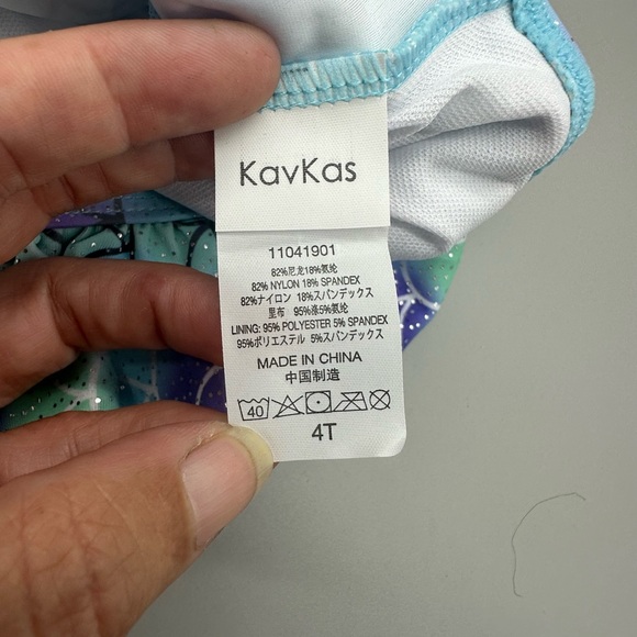 kavkas Baby Girl Swimsuit Cute One Piece Bathing Suit with Sun Protection Ruffle - Picture 3 of 7